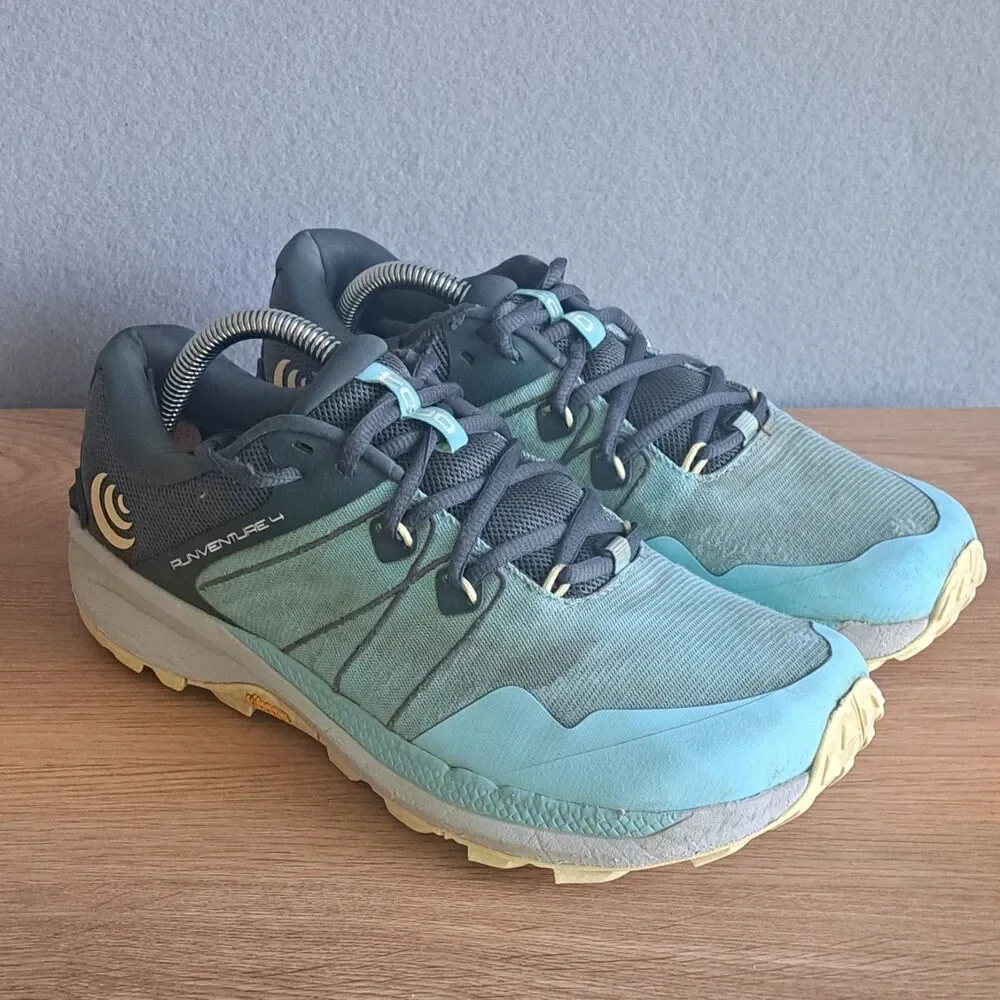 Topo Runventure 4 Women’s 7.5 Sky Blue Trail Running Hiking Gym Shoes Sneakers